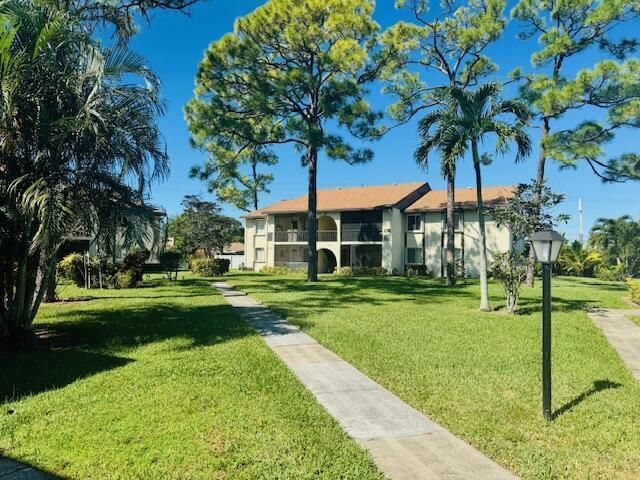 3541 Long Pine Court, Unit C-1, Greenacres, FL 33463 Photo