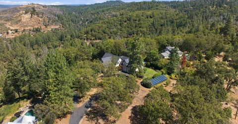 1880 Buck Ridge Ct, Colfax, CA 95713 Photo