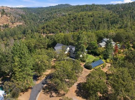 1880 Buck Ridge Ct, Colfax, CA 95713 Photo