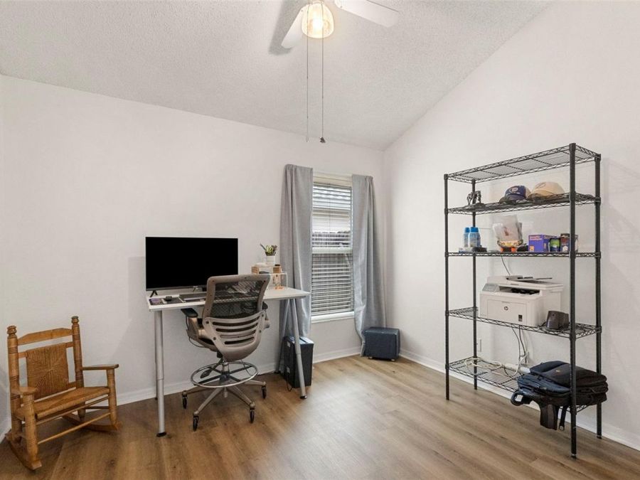 Property Image 37