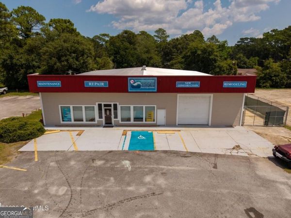 546 Charlie Smith Sr Highway, St. Marys, GA 31558