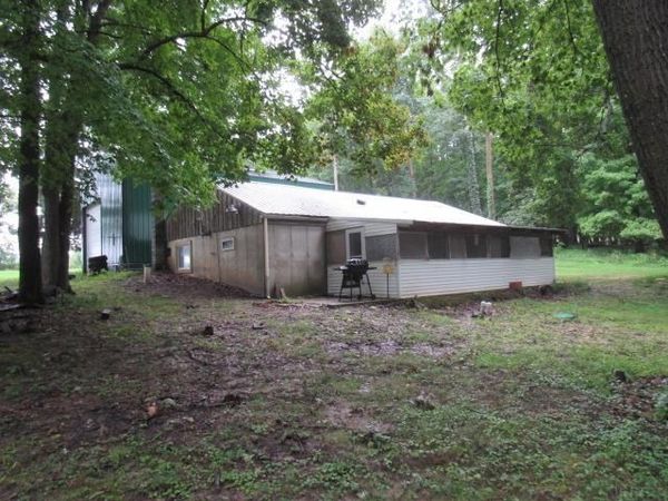 18623 Dales Ford Road , Scotch Grove, IA 52310