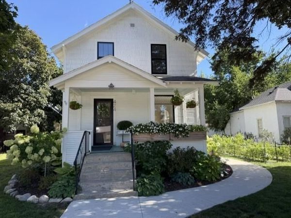 424 N Sibley Avenue, Litchfield, MN 55355