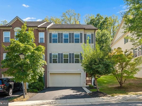 1749 CHISWICK COURT, SILVER SPRING, MD 20904