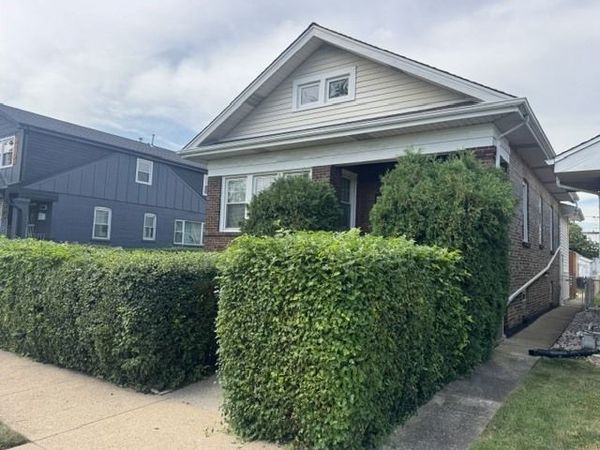 2726 Clarence Avenue , Berwyn, IL 60402
