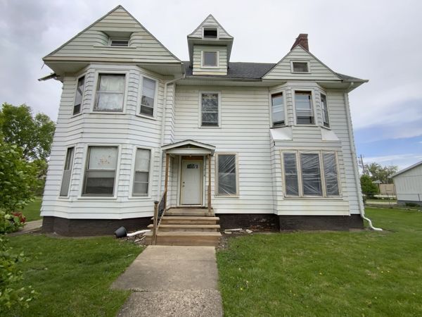 1218 N Walnut Street , Danville, IL 61832