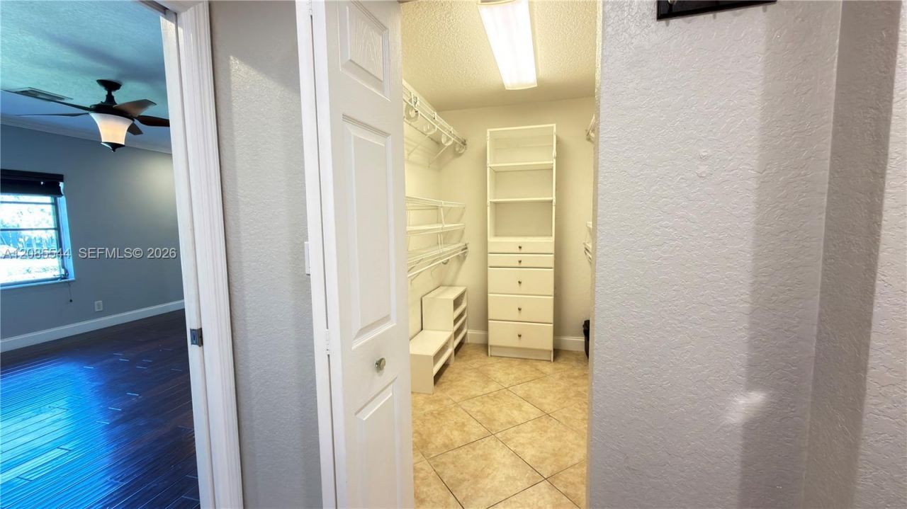 400 NW 127th Ave, Unit 16, Plantation, FL 33325 Photo