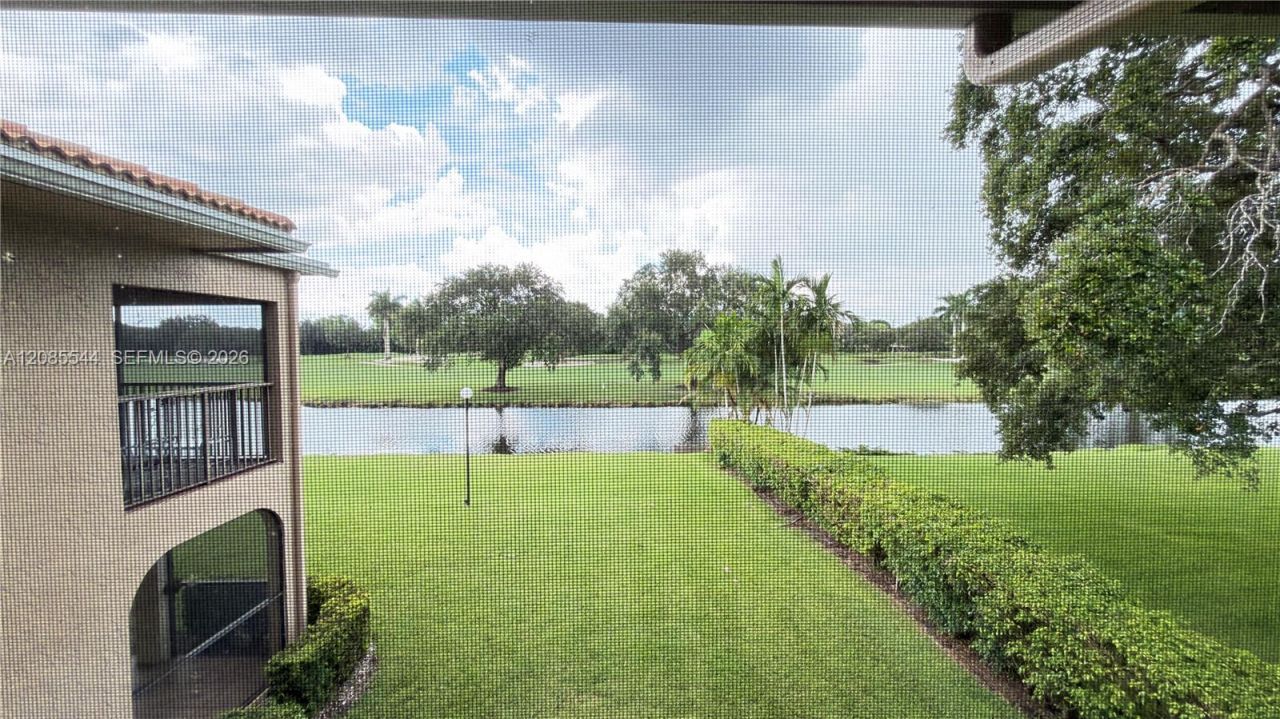 400 NW 127th Ave, Unit 16, Plantation, FL 33325 Photo