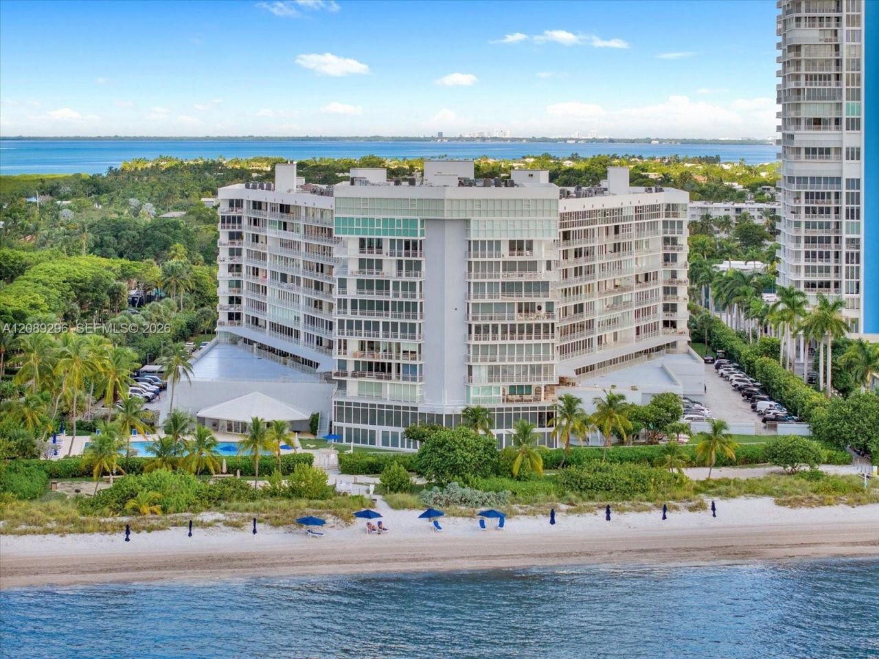 600 Grapetree Dr , Unit 7FN, Key Biscayne, FL 33149 Photo