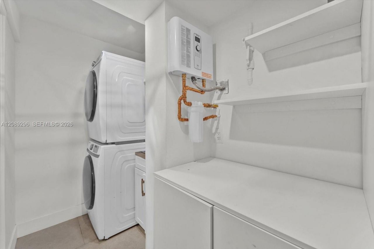 600 Grapetree Dr , Unit 7FN, Key Biscayne, FL 33149 Photo