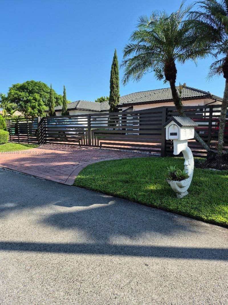 19431 SW 133rd Ave, Miami, FL 33177 Photo