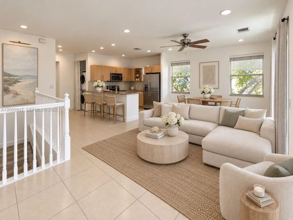 2312 NE 2nd St , Unit 2312, Pompano Beach, FL 33062