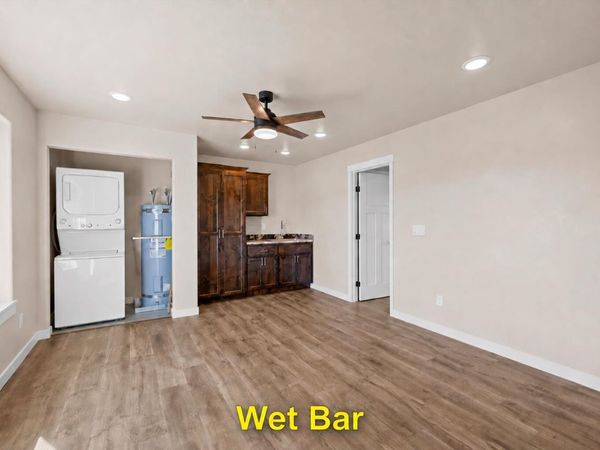 7869 Houston Loop, White City, OR 97503
