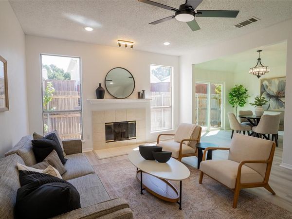 18942 Ravenglen Court, Dallas, TX 75287