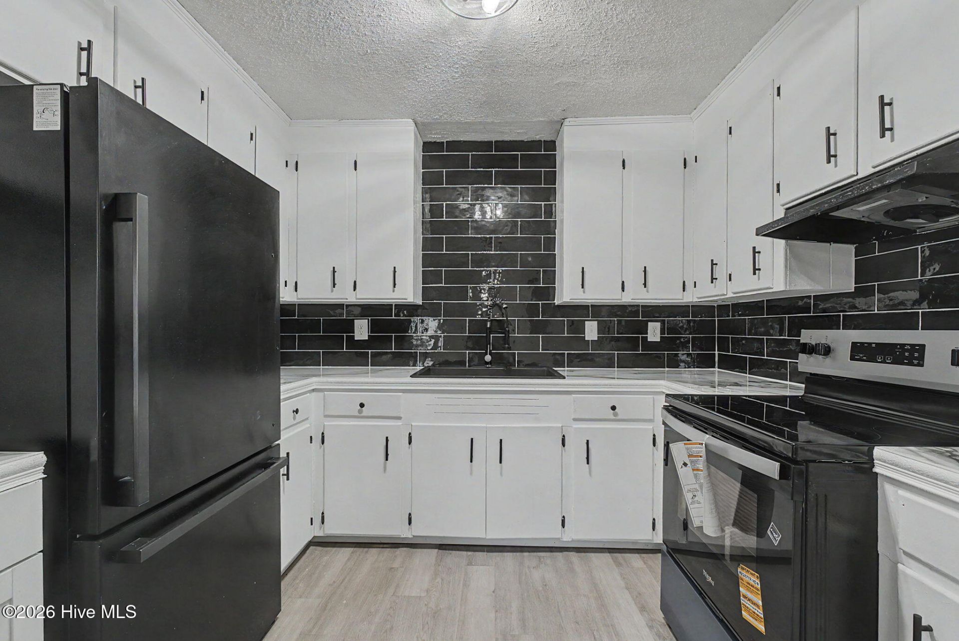 3239 Charleston Highway Photo 4