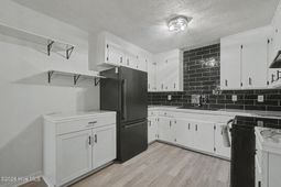 3239 Charleston Highway photo 4
