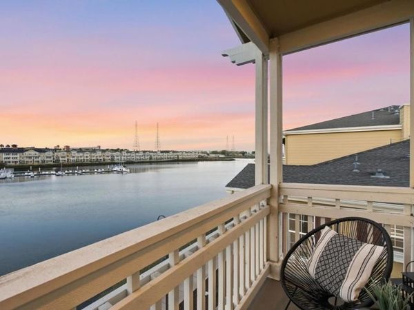 639 Turnbuckle Drive, Unit 1503, Redwood City, CA 94063