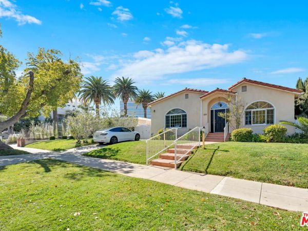 109 N Maple Drive, Beverly Hills, CA 90210