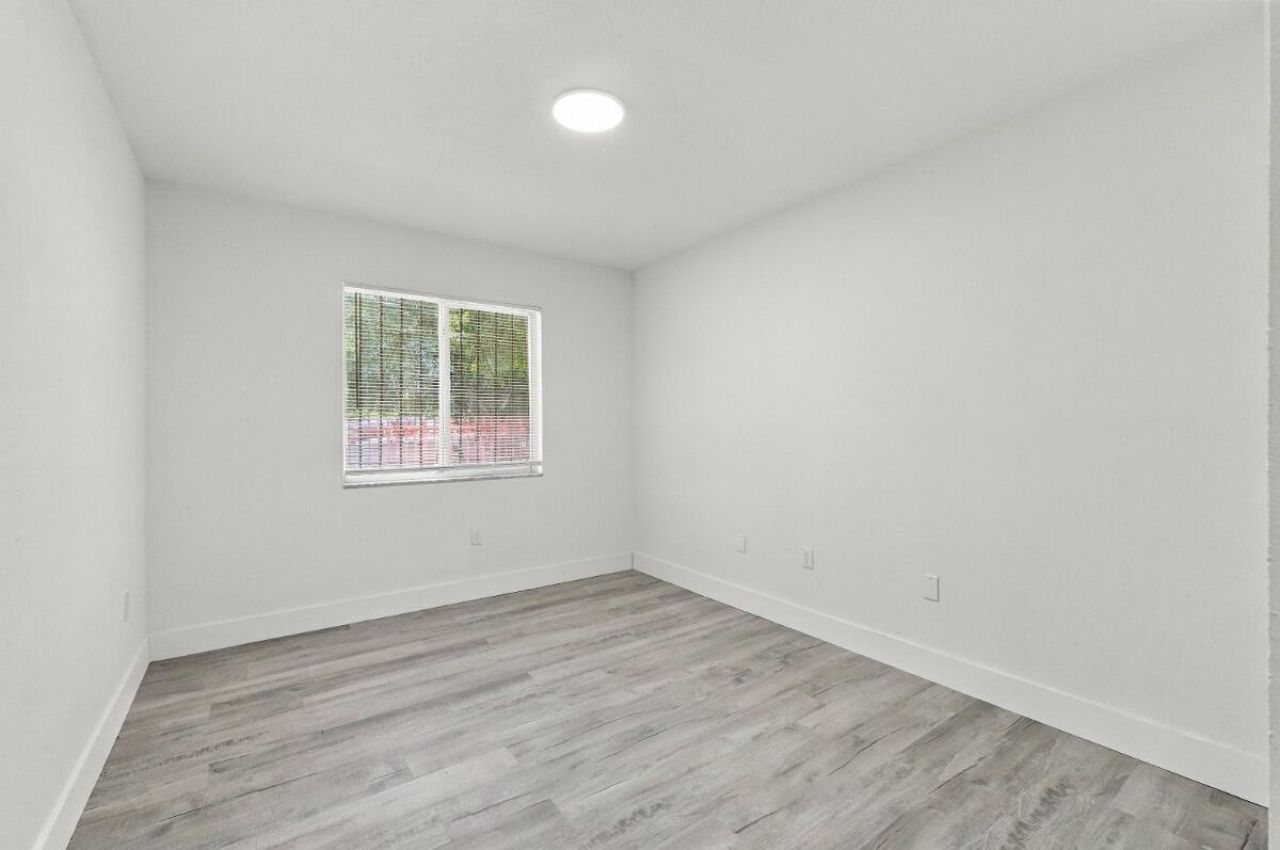 4952 NW 21st Avenue, Miami, FL 33142 Photo