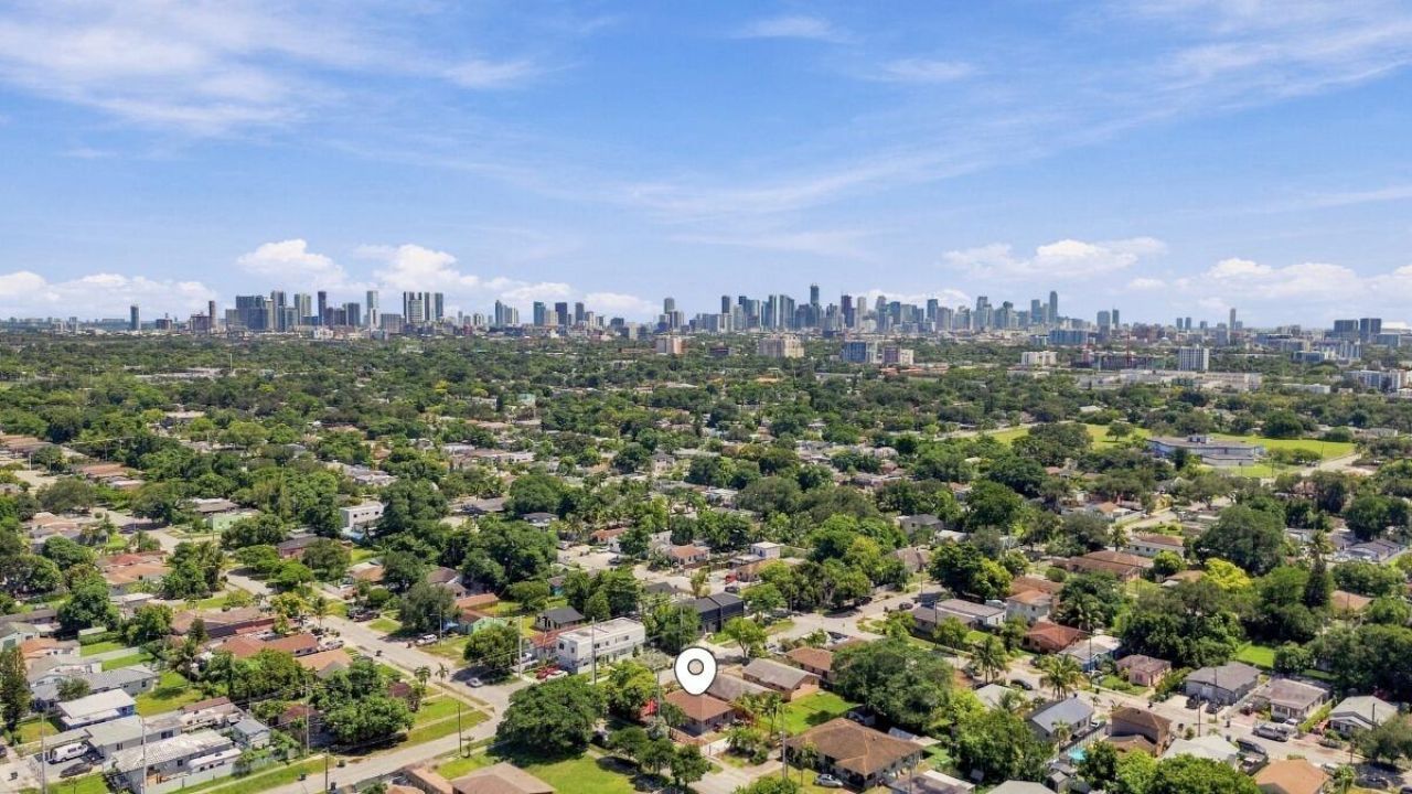 4952 NW 21st Avenue, Miami, FL 33142 Photo