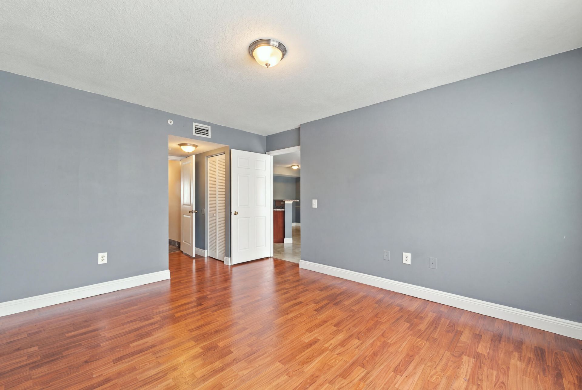 4041 San Marino Boulevard, Unit 105, West Palm Beach, FL 33409 Photo