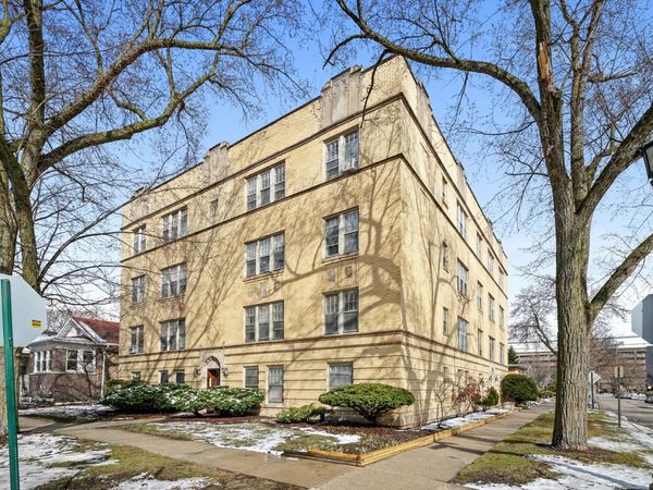 230 Elmwood Avenue , Unit 2S, Evanston, IL 60202