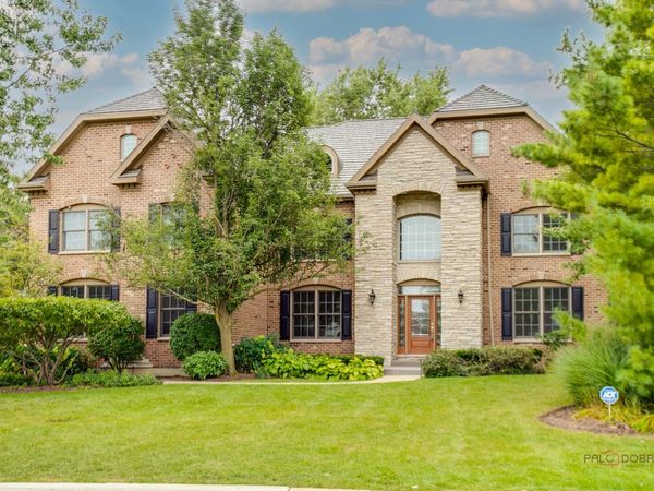 14805 Creekside Path, Libertyville, IL 60048