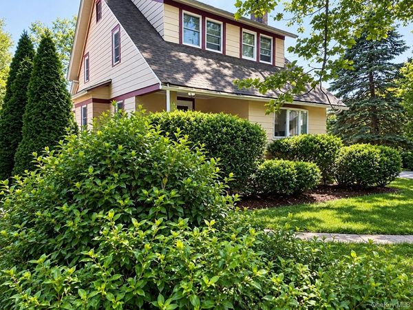 42 Sammis Street , Huntington, NY 11743