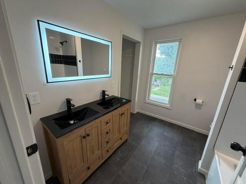 83 S Washington Street, Utica, OH 43080 Photo 16