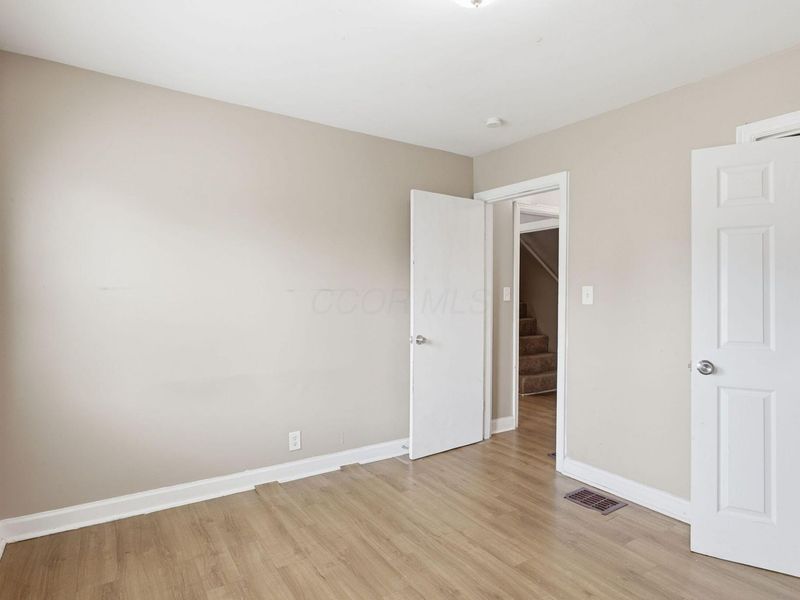 1356 Loretta Avenue , Columbus, OH 43211 Photo 9