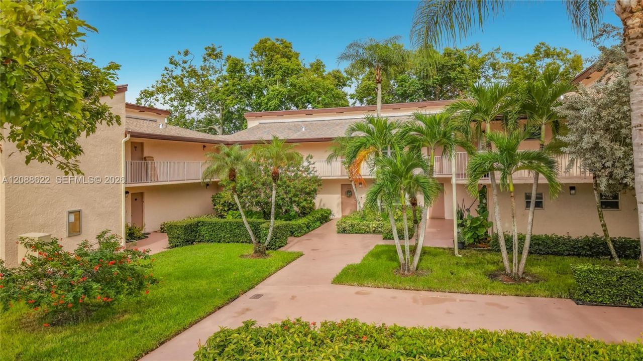 8740 Azalea Ct , Unit 102, Tamarac, FL 33321 Photo
