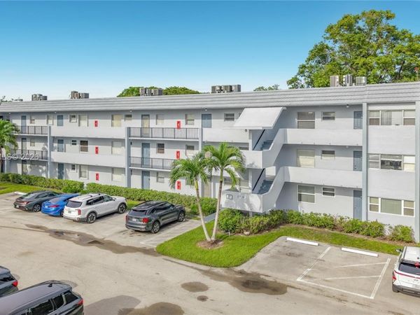 8390 Sands Point Blvd , Unit F209, Tamarac, FL 33321