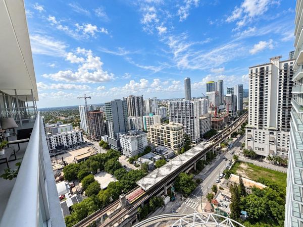 79 SW 12 ST , Unit 2910, Miami, FL 33130