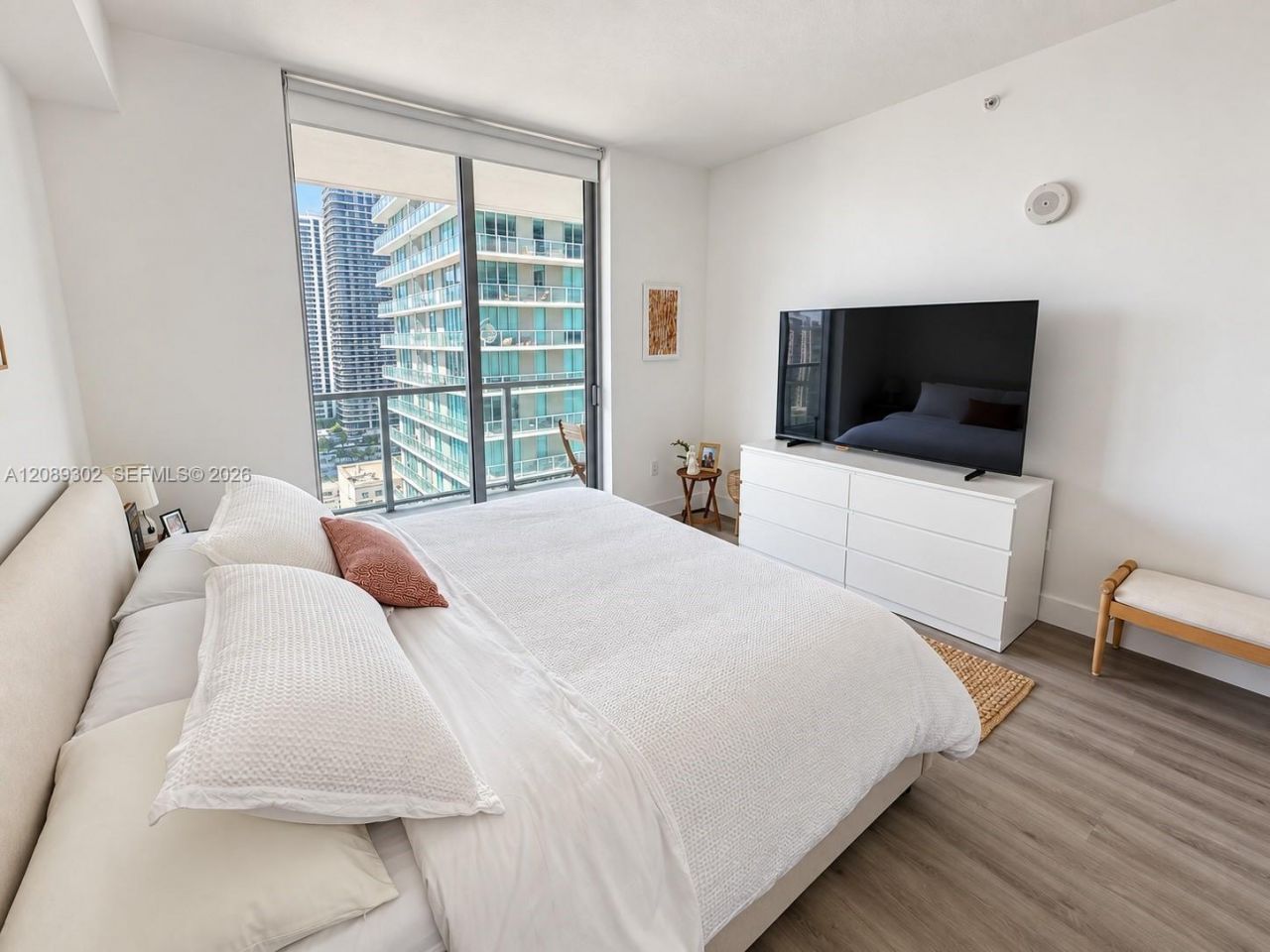 79 SW 12 St , Unit 2910, Miami, FL 33130 Photo