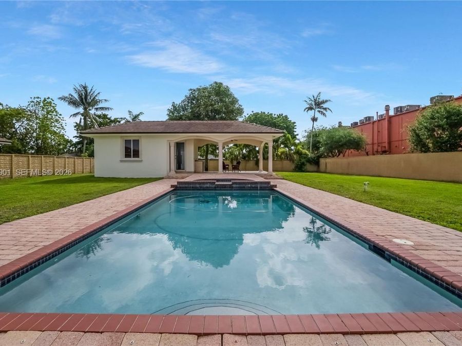 Property Image 71