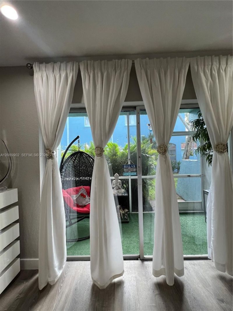 1432 S Lakeside Dr, Unit 5, Lake Worth, FL 33460 Photo