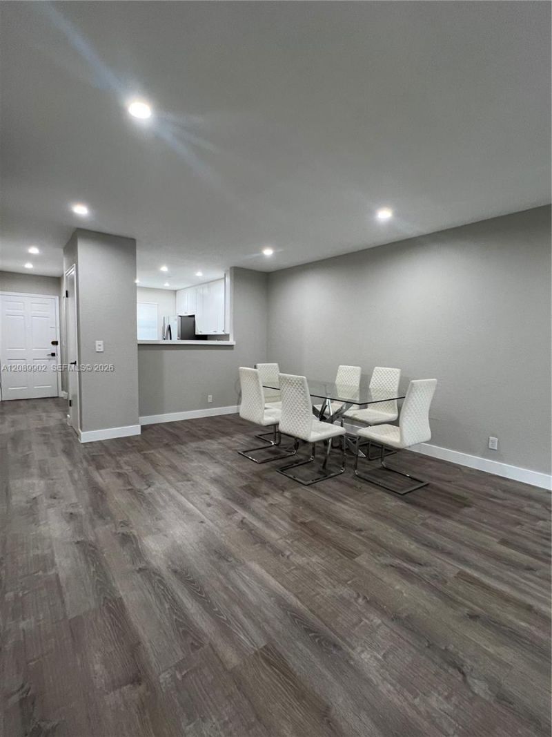 1432 S Lakeside Dr, Unit 5, Lake Worth, FL 33460 Photo