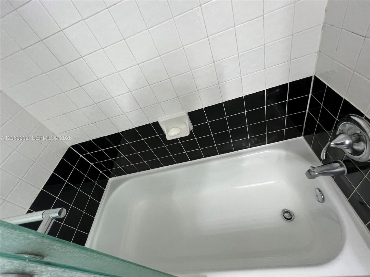 1432 S Lakeside Dr, Unit 5, Lake Worth, FL 33460 Photo
