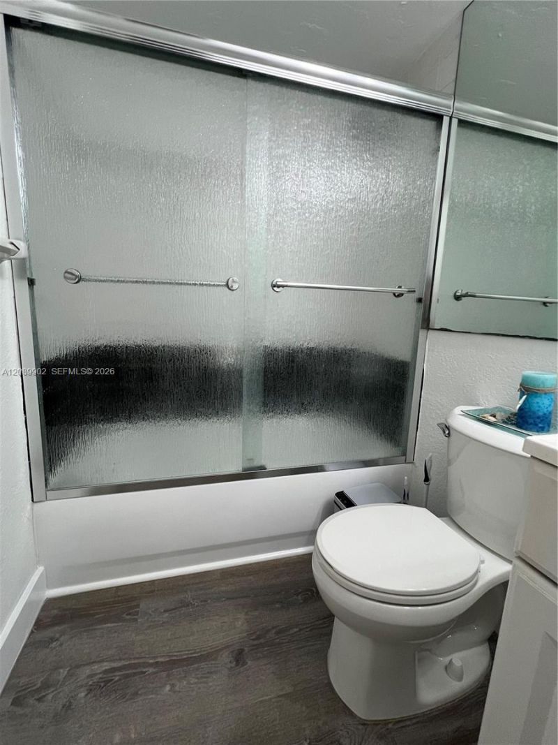 1432 S Lakeside Dr, Unit 5, Lake Worth, FL 33460 Photo