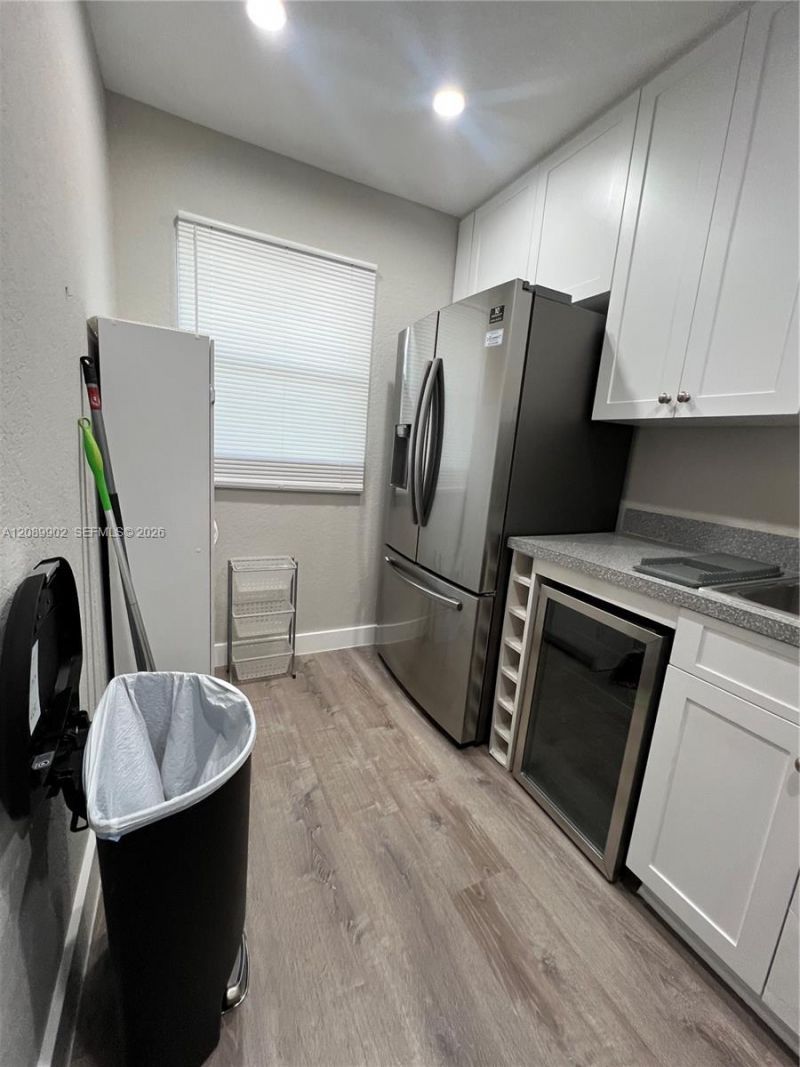 1432 S Lakeside Dr, Unit 5, Lake Worth, FL 33460 Photo