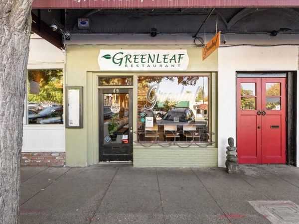 49 N Main Street, Ashland, OR 97520