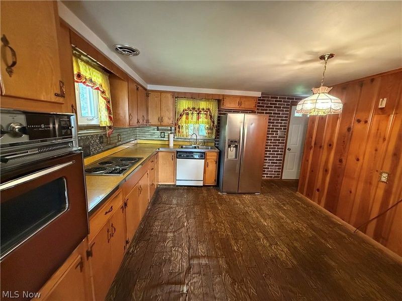 160 Pembroke Road, Steubenville, OH 43952 Photo 12