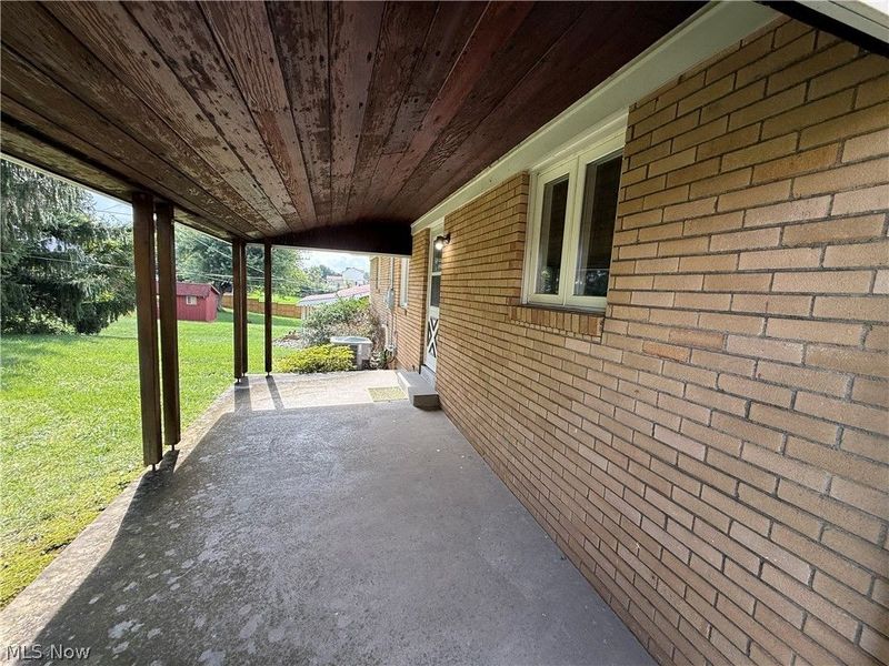 160 Pembroke Road, Steubenville, OH 43952 Photo 5