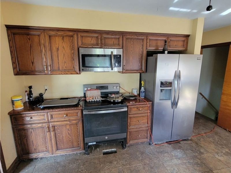 9031 Murray Ridge Road, Elyria, OH 44035 Photo 14