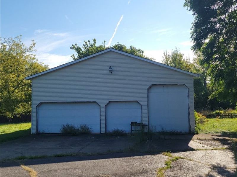 9031 Murray Ridge Road, Elyria, OH 44035 Photo 5