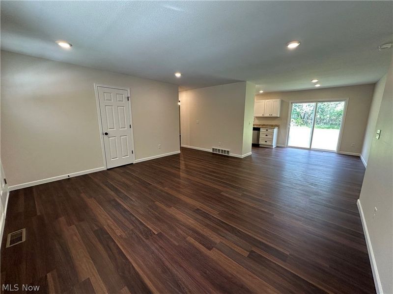 43 Narcissa Avenue, Struthers, OH 44471 Photo 5
