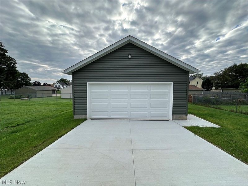 434 8th Street, Struthers, OH 44471 Photo 4