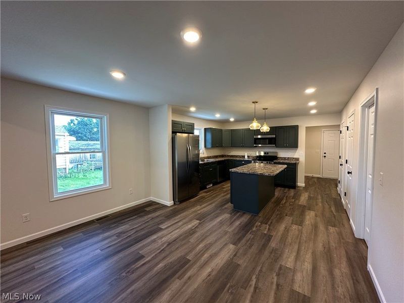 434 8th Street, Struthers, OH 44471 Photo 7