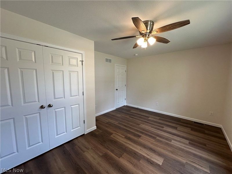 78 Prospect Street , Struthers, OH 44511 Photo 12
