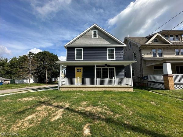 165 Sexton Street , Struthers, OH 44471